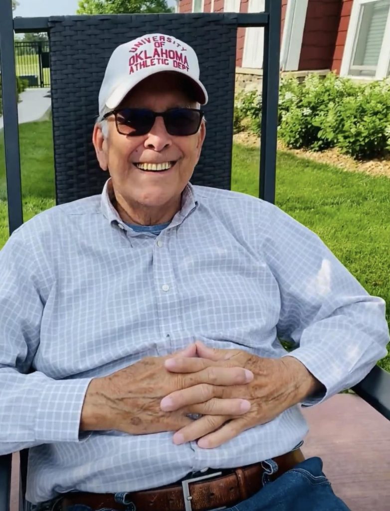 maggie's place memory care overland park resident chair